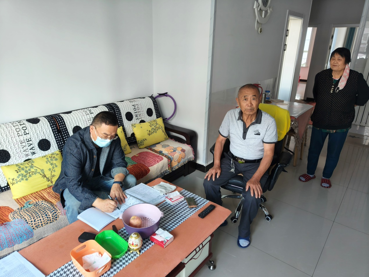 ߵ조š+׼񣬰ѵůͽȺ